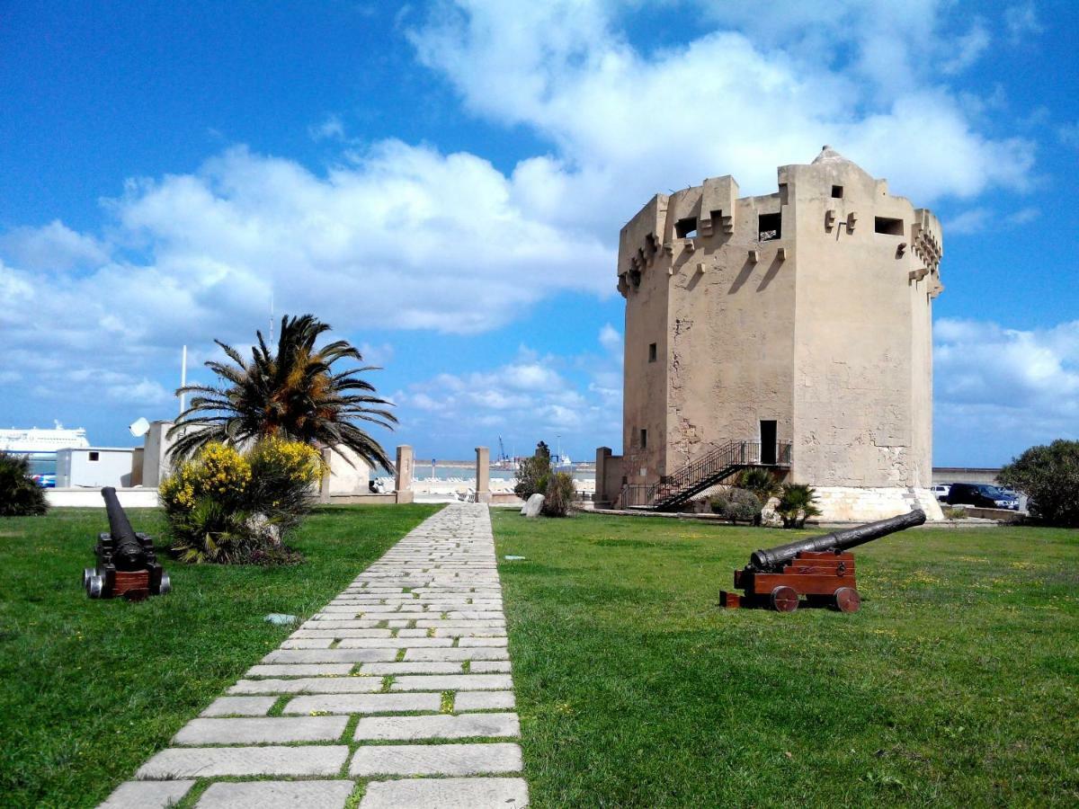 Casa Vacanze Lungomare Porto Torres Zewnętrze zdjęcie